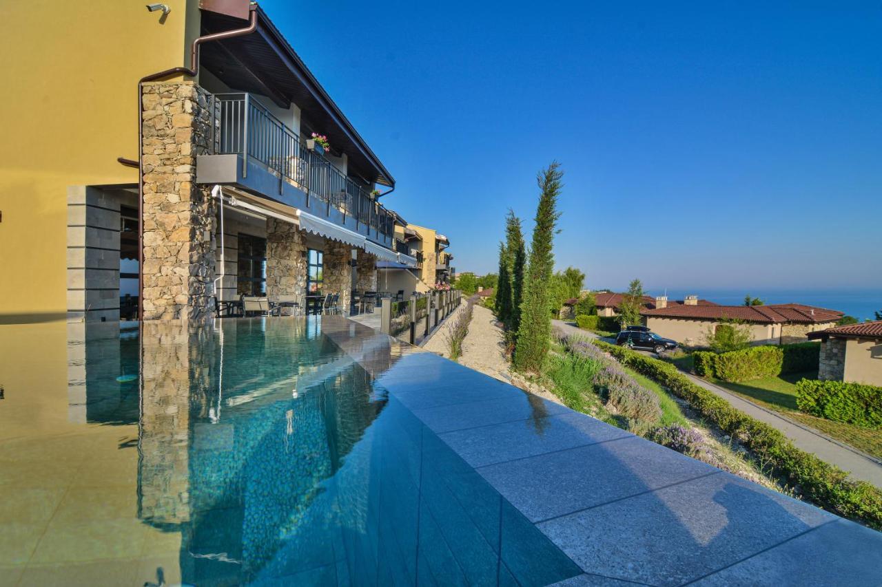 Boutique Hotel By Blacksearama Balchik Exterior photo