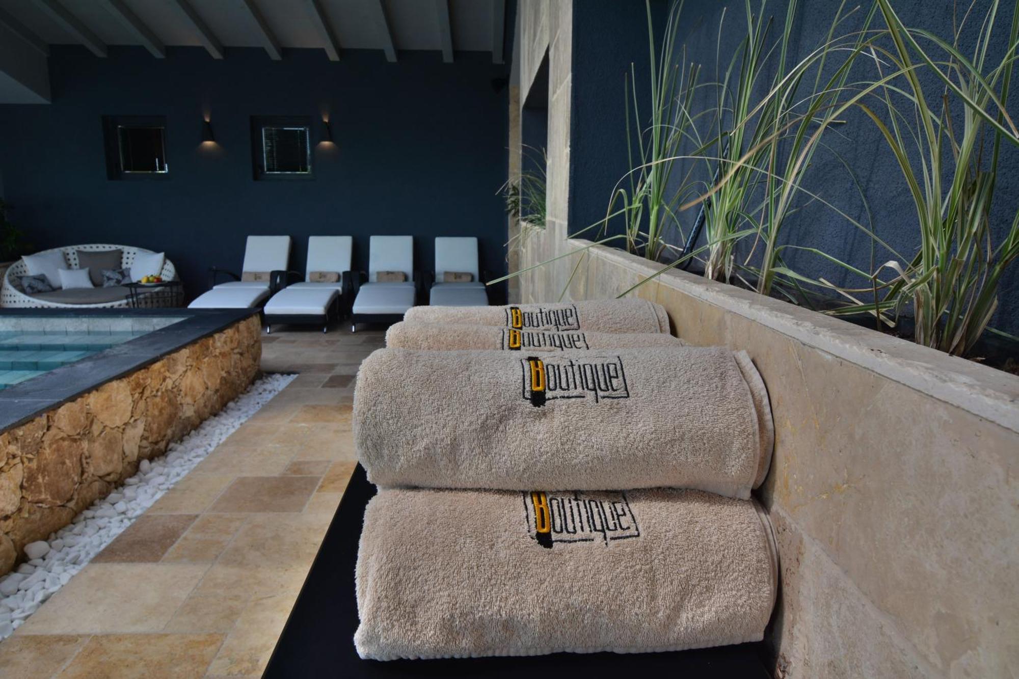 Boutique Hotel By Blacksearama Balchik Exterior photo